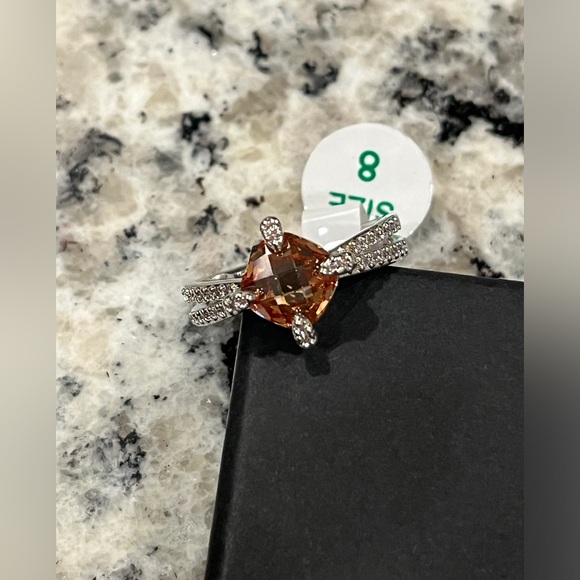 Bomb Party November 2025 Size 8 - Picture 1 of 2